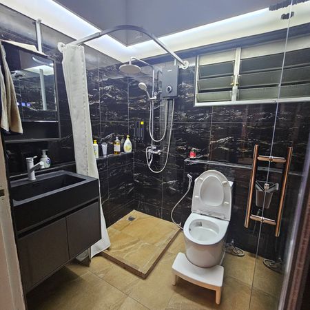 3 Bedroom HDB_FOUR_ROOM at Kallang/Whampoa - Photo 3