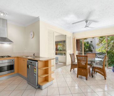 Unit 1612/2 Greenslopes Street, Cairns North. - Photo 5