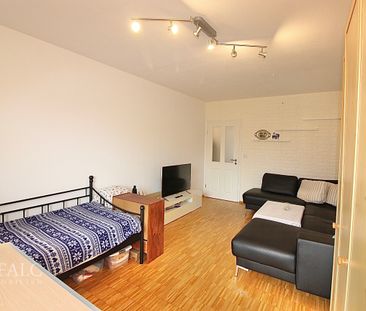 Geräumige 3-Zimmer-Wohnung mit Balkon - Foto 1