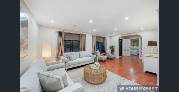 A Spacious Berwick Residence - Photo 1