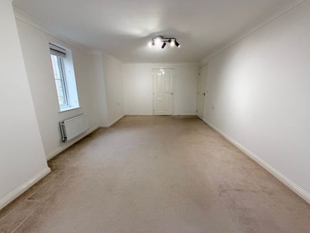 Seaweed Close, Weston Lane - Photo 2