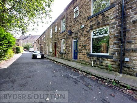 Co-Operative Street, Uppermill, Oldham, Greater Manchester, OL3 - Photo 2