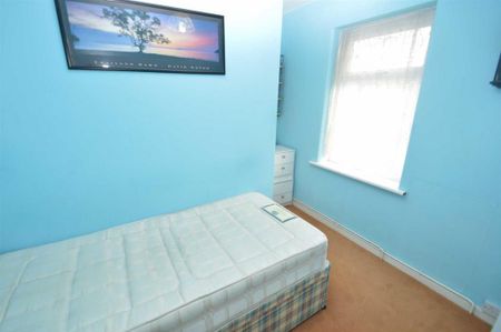 3 bedroom house to rent - Photo 3