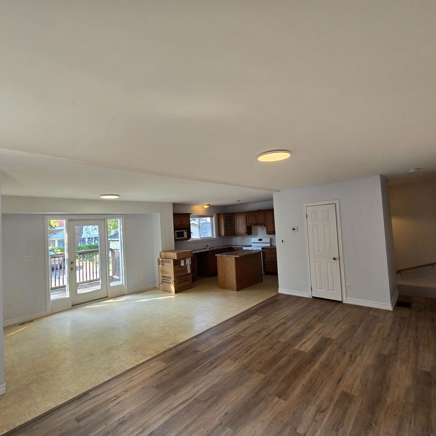 For Lease - 76 Guelph Street Unit# Unit B, Halton Hills, Ontario - Photo 1