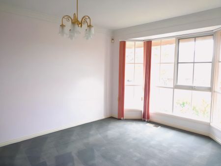 2 Bed, 1 Bath - Photo 5