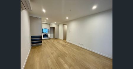2 Bedroom 1 Bathroom 1 Carpark with 1 Storage Apartment @Boxhill - Photo 2