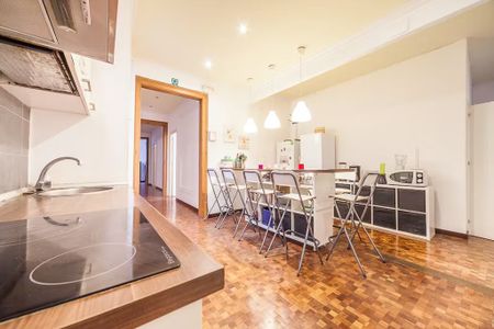 Gran Via de les Corts Catalanes, Barcelona, Catalonia 08007 - Photo 3