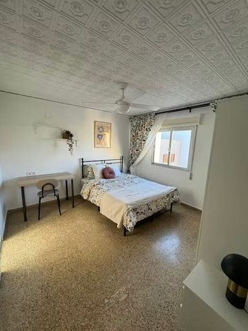 Carrer de Valentín Planells, Torrent, Valencian Community 46900 - Photo 3