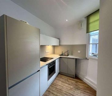 St. James's Parade, Bath, Somerset, BA1 - Photo 4