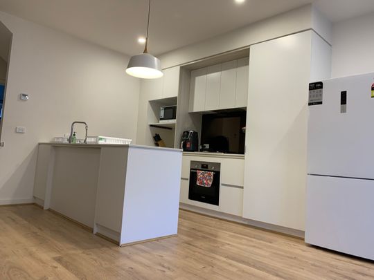 Noble Park - Photo 1