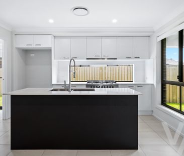 26 Wattawan Crescent, Anambah NSW 2320 - House For Rent | Domain - Photo 6