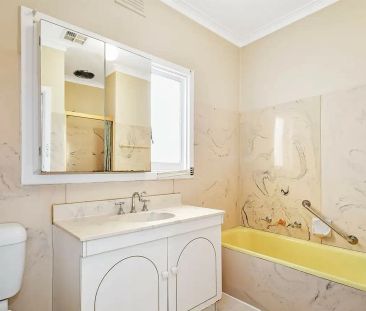 “Corner Comfort Meets Everyday Convenience” - Photo 6