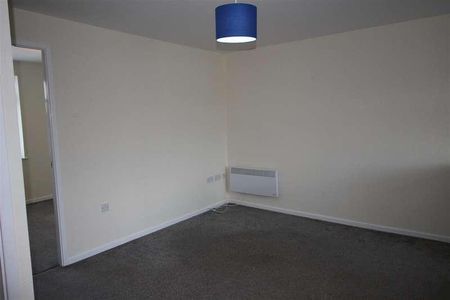 Cambridge Road, St Helens, Merseyside, WA10 - Photo 2