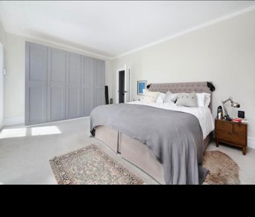 6 Bed Semi-Detached House, Palewell Park, SW14 - Photo 6