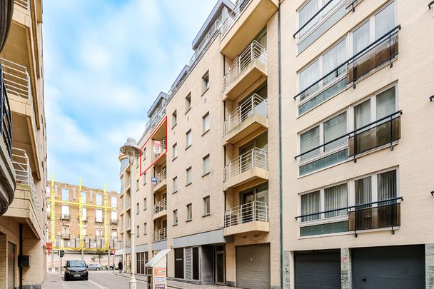 Ongemeubeld appartement met 1 slaapkamer in Nieuwpoort-bad - Foto 1