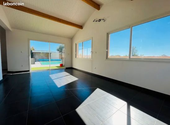 Location Maison 5 pièces 140m² ST LYS 31470 - Photo 1