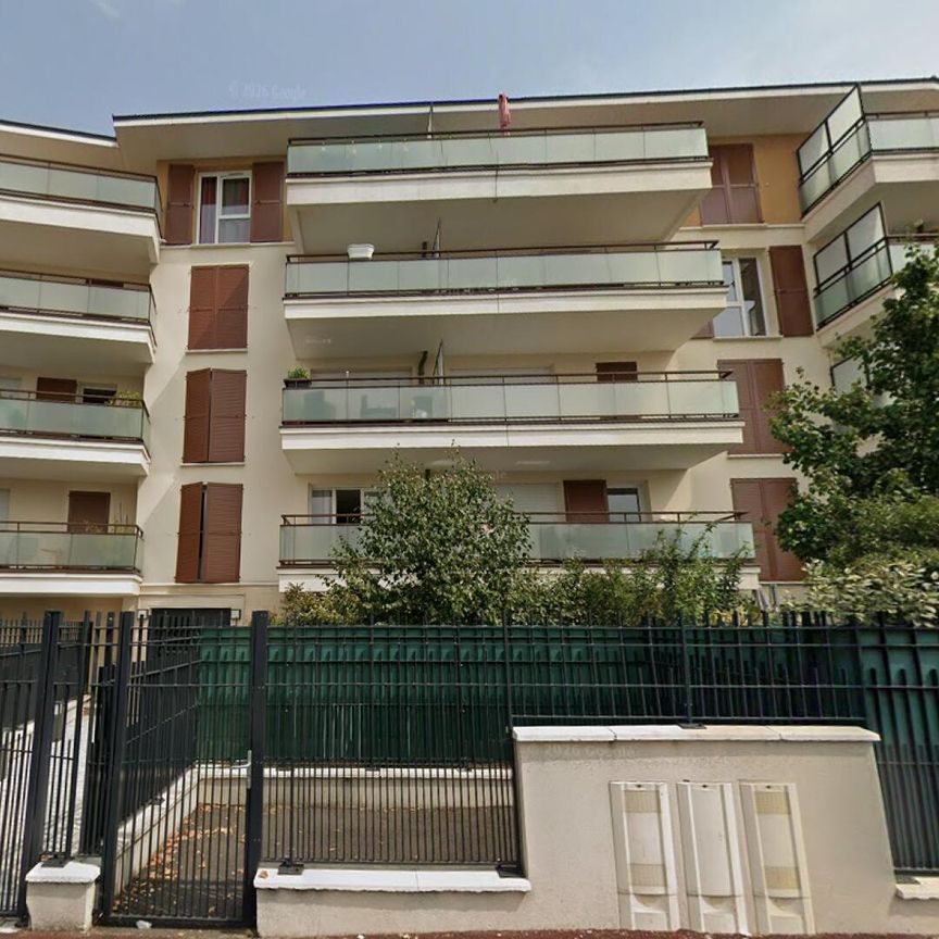 location Appartement T3 DE 40.84m² À CHATOU - Photo 2