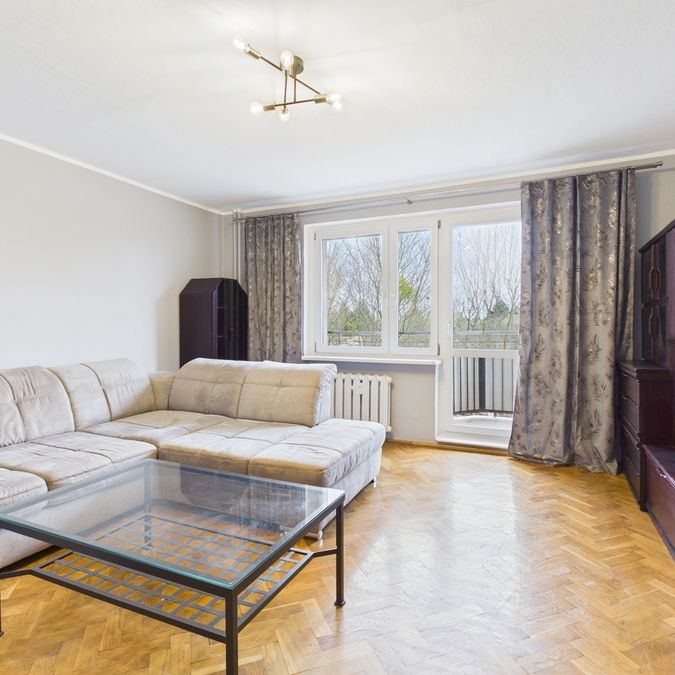 Poznań, os. Bolesława Śmiałego 22 - Photo 1