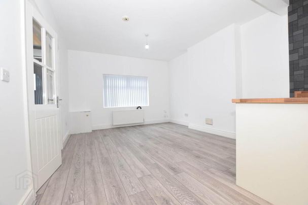 1 Strand Avenue, Millisle, Newtownards, BT22 2BU - Photo 1