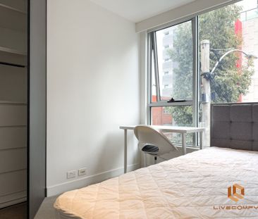 West Melbourne - Photo 5