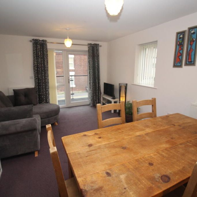 Liverpool Street, SALFORD - Photo 1