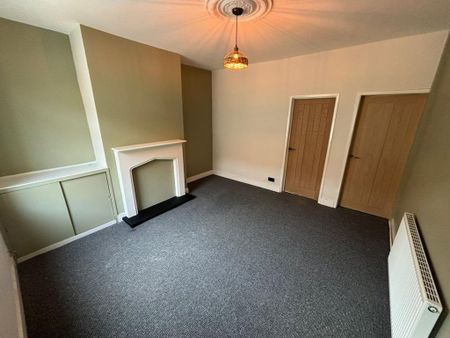 2 bedroom terraced house to rent - Photo 5