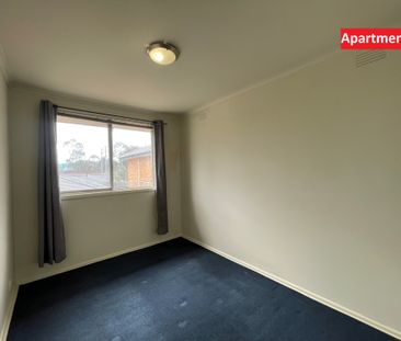 7 / 5-7 New Street, South Kingsville - Photo 1