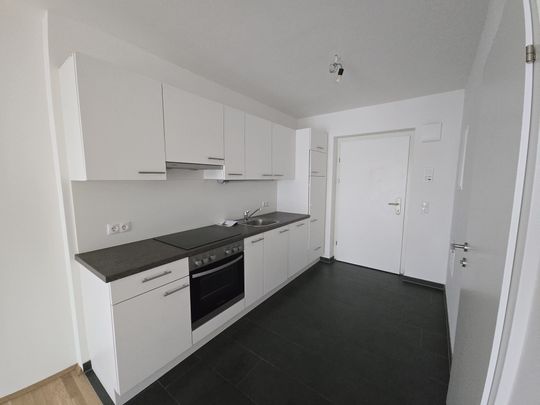 Zentrale, geförderte SINGLE-WOHNUNG mit Balkon-Lazarettgürtel 100 - Top 25 - Photo 1