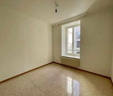 Appartement de 3.5 pièces au 4ème étage avec vue sur le lac. - Photo 4