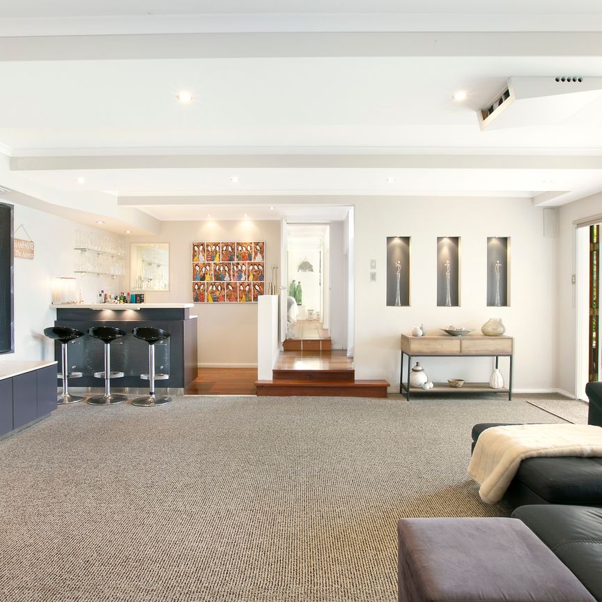 117 Prince Alfred Parade, Newport NSW 2106 - House For Rent | Domain - Photo 1