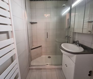 Location Appartement 2 pièces 45m² - Photo 2