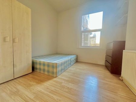 1 bedroom ground floor flat to rent - Photo 2