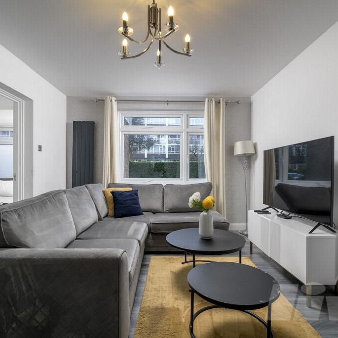 3 bedroom apartment to rent - Photo 1