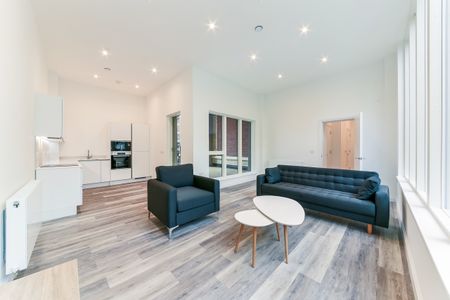 2 Bed Flat, Pearl Buildings, SE5 - Photo 3