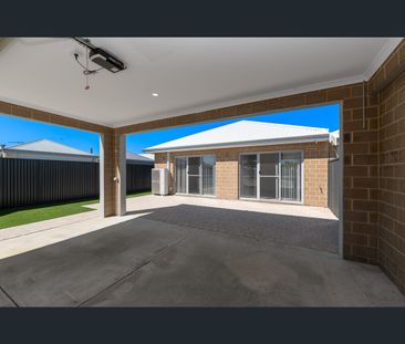 129 Mead Street, Byford, WA 6122 - Photo 3