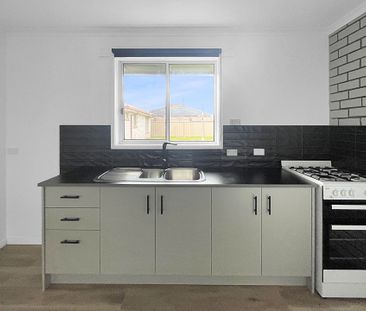 Unit 3/4-6 Aminya Avenue, Delacombe - Photo 5
