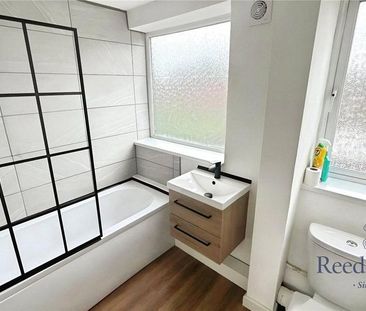 3 bedroom terraced house to rent - Photo 6