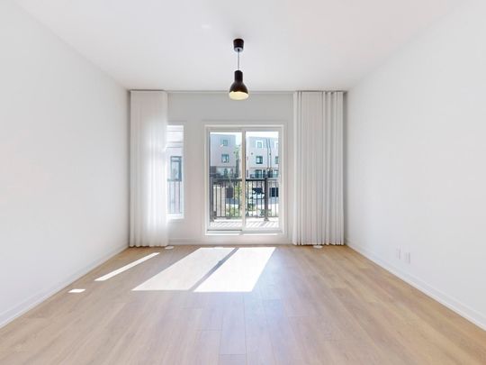 For Lease - 11 Case Ootes Drive, Toronto, Ontario - Photo 1