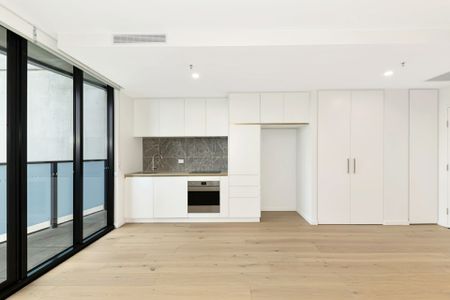 Brand New Living at "The Shard" - Modern Style and Ultimate Convenience - Photo 5