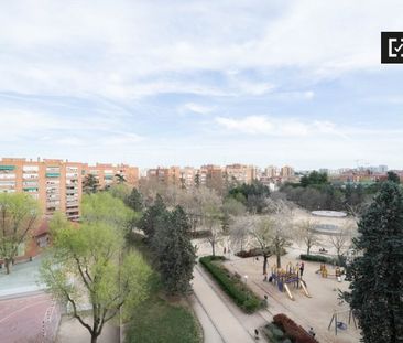 madrid, Community of Madrid 28041 - Photo 2