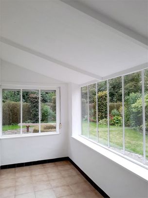 Alleenstaande woning met een zonnige tuin - Foto 1