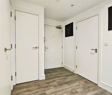 Fairfield Avenue, Staines-upon-Thames, Surrey, TW18 4JH - Photo 3