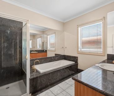 Expansive Family Abode in ever-popular Lovely Banks - Photo 3