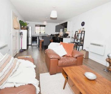 Schoolgate Drive, Morden, SM4 - Photo 3