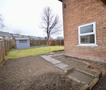 3 bedroom semi-detached house to rent - Photo 3