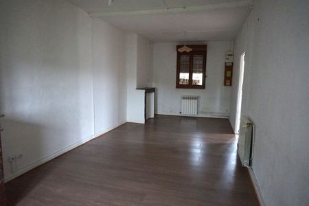 Location Maison 2 pièces 57m² PARON 89100 - Photo 2