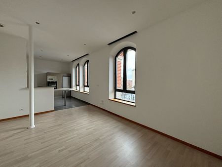 Location Appartement 4 pièces 85m² - Photo 5