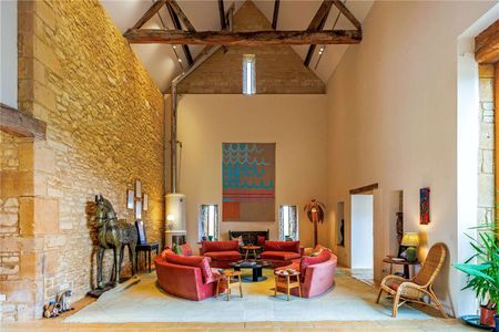 An exceptional country residence - Photo 2