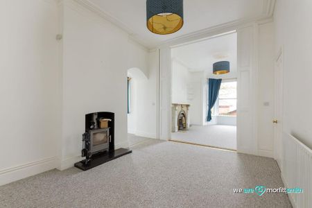 4 bedroom semi-detached house to rent - Photo 3