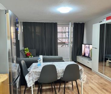 Möblierte 2-Zimmer-Wohnung in Köln-Chorweiler (Osloer Straße) - Photo 2